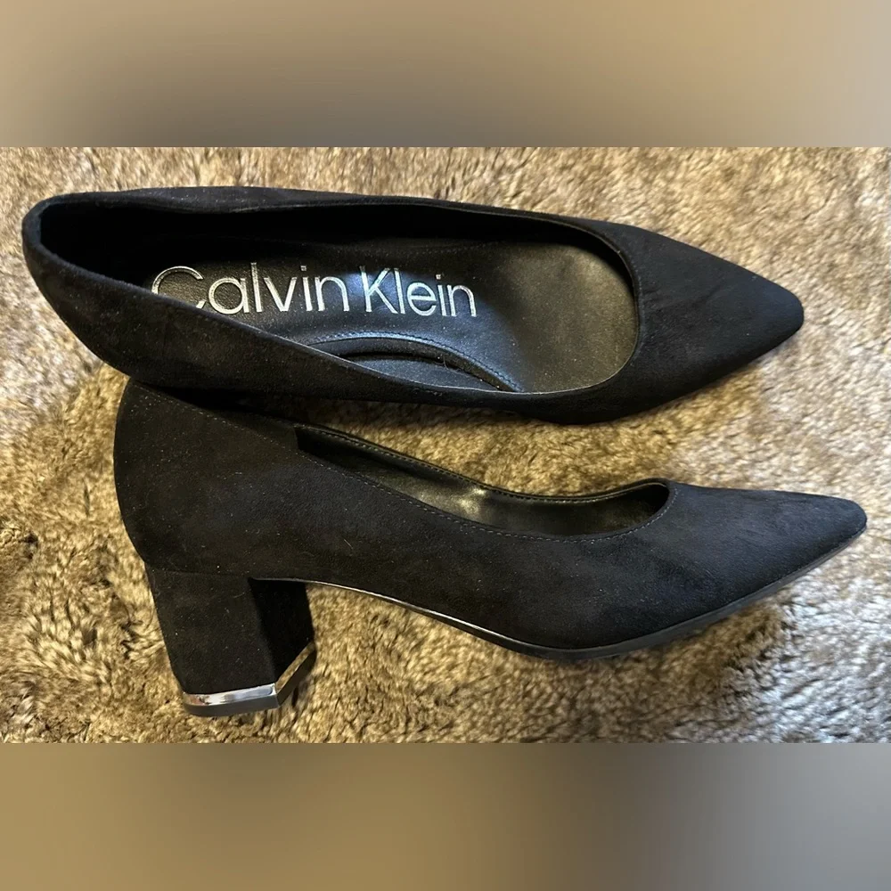 Calvin Klein Elegant Black Suede Heels